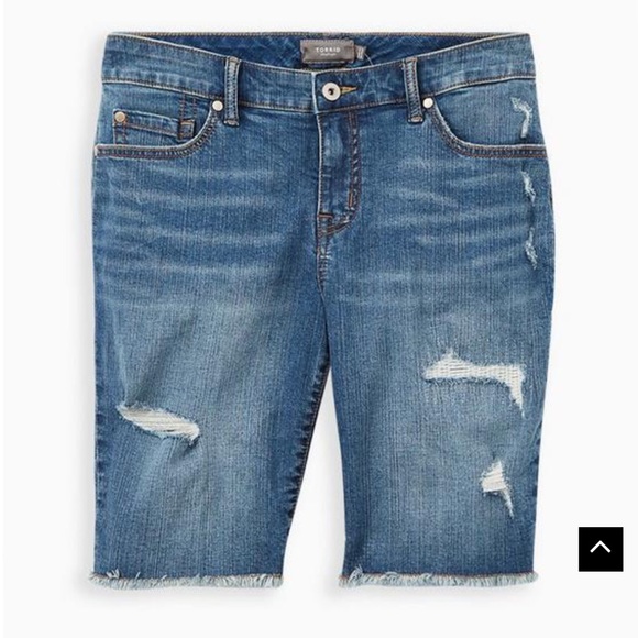 Torrid Bermuda Boyfriend Vintage Stretch Mid-Rise Short - Picture 2 of 6